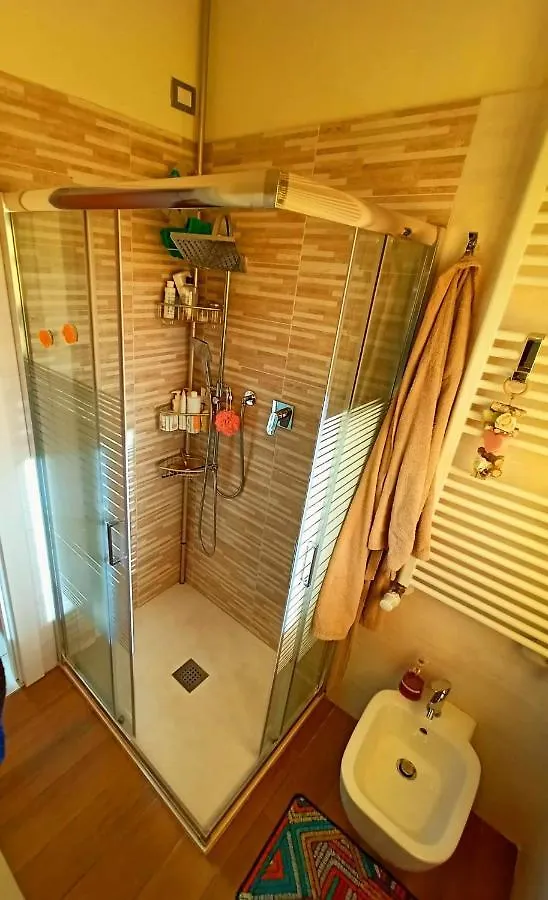 Relaxing Apartment Near Milan 维默德隆尼 0*,  意大利